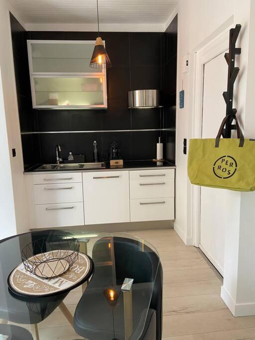 Appartement Cosy Avec Jardin En Centre-Ville Perros-Guirec Exterior foto